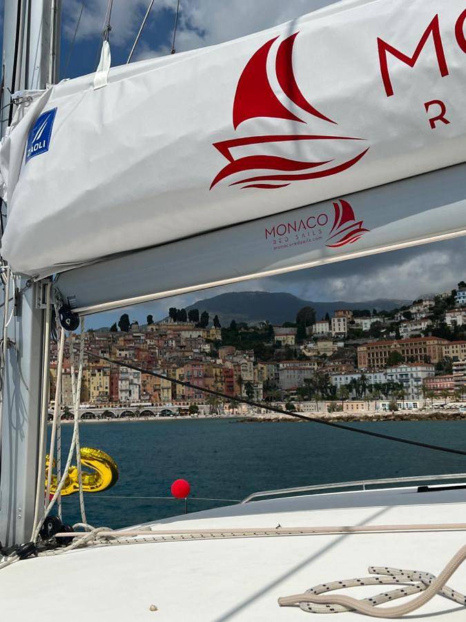 Bateau pour 8 personnes, avec vue et terrasse en Provence-Alpes-Côte d'Azur - 4