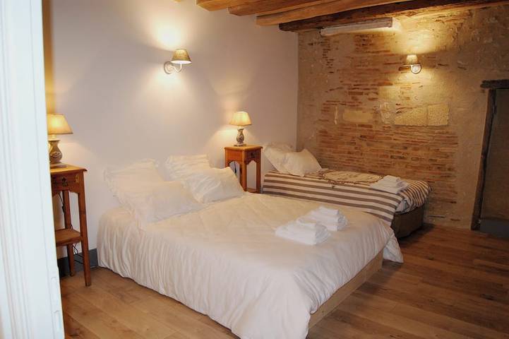 Historic House in the Heart of Sancerre – Wines, Restaurants, and the Village Within Walking Distance in Sancerre, Región de Bourges