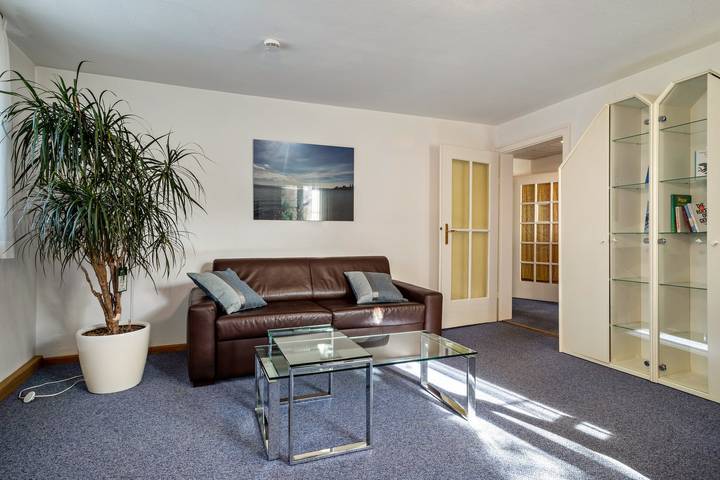 Ganze Wohnung, Ferienwohnung 'Pe Loft Central' mit Garten im Innenhof und Wi-Fi in Friedrichshafen, Region Bodensee-Oberschwaben