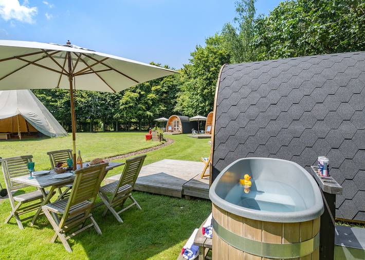 Glamping for 2 people in East of England
