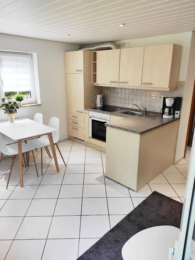 Ganze Wohnung, One-Bedroom Apartment in Oerlinghausen, Kreis Lippe