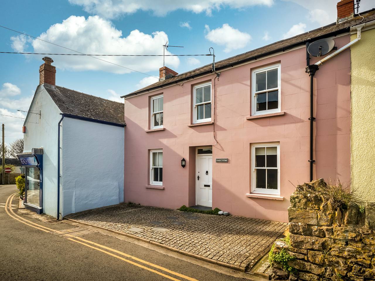 Carew Cottage in Manorbier, Pembrokeshire