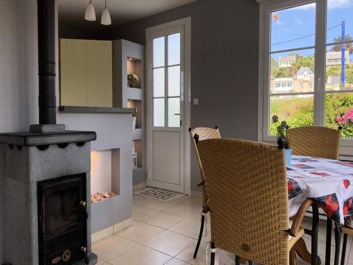 Gîte pour 4 personnes, adapté aux familles dans Plage Caroual - 4
