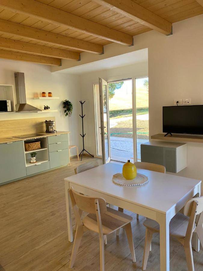 Apartamento de vacaciones para 4 personas, con jardín y vistas - 1