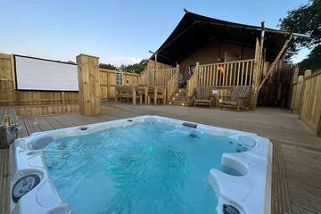 Camping for 6 People in Pembrokeshire, South-Wales, Photo 4