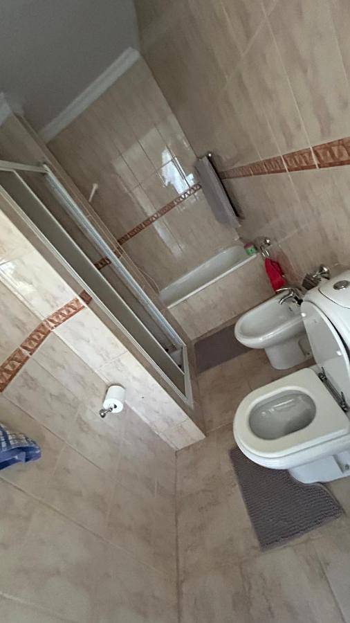 Two-Bedroom House in Caria (Belmonte), Distrito de Castelo Branco
