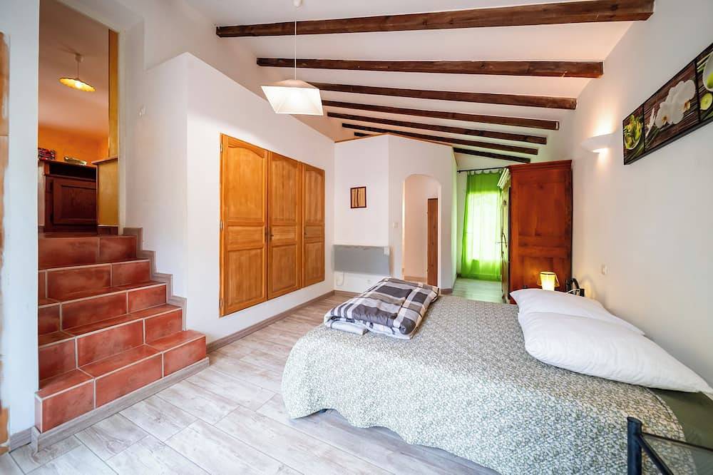 Ferienhaus - 5   Räume - 6/8   Personen in Bédoin, Parc naturel régional du Mont-Ventoux