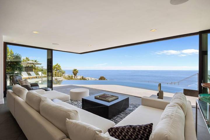 Casa de vacaciones para 8 personas, con piscina y sauna además de jardín y jacuzzi - 1