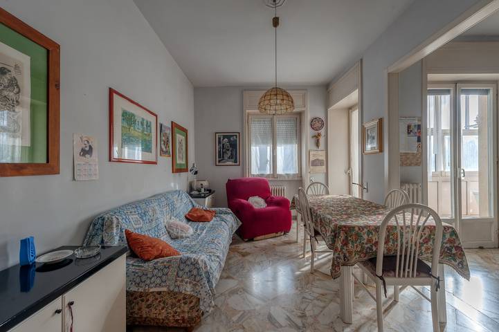 Entire apartment, Apartment 'Casa Signorile' with Balcony and Air Conditioning in Lecce, Lecce Province