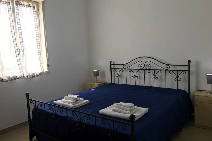 Ganze Wohnung, Freistehende Villa mit schöner Terrasse mit Meerblick in Sciacca, Agrigento Provinz