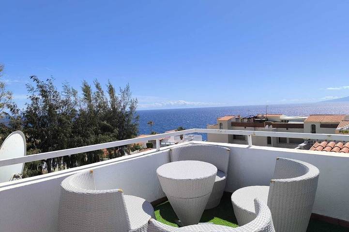 Appartement de vacances pour 8 personnes, avec piscine ainsi que terrasse et jardin - 1
