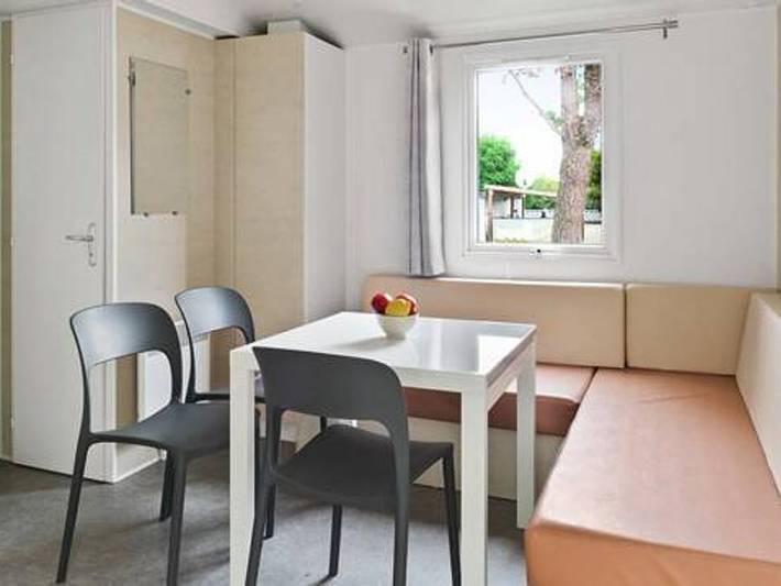 Camping Sant Salvador - Mobile home 6 persons - Mobile-home | Comfort | 3 Bedrooms | 6 Pers. | Raised terrace | Air conditioning in Platja de Sant Salvador (el Vendrell), el Vendrell