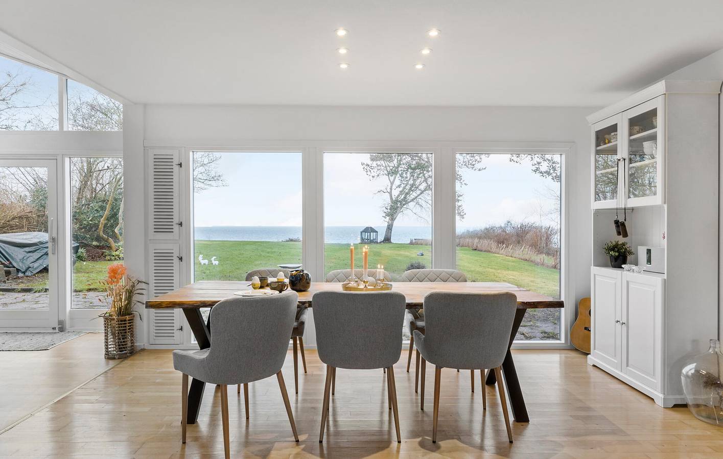 Holiday home for 10 people with terrace in Holbæk, Tuse Næs