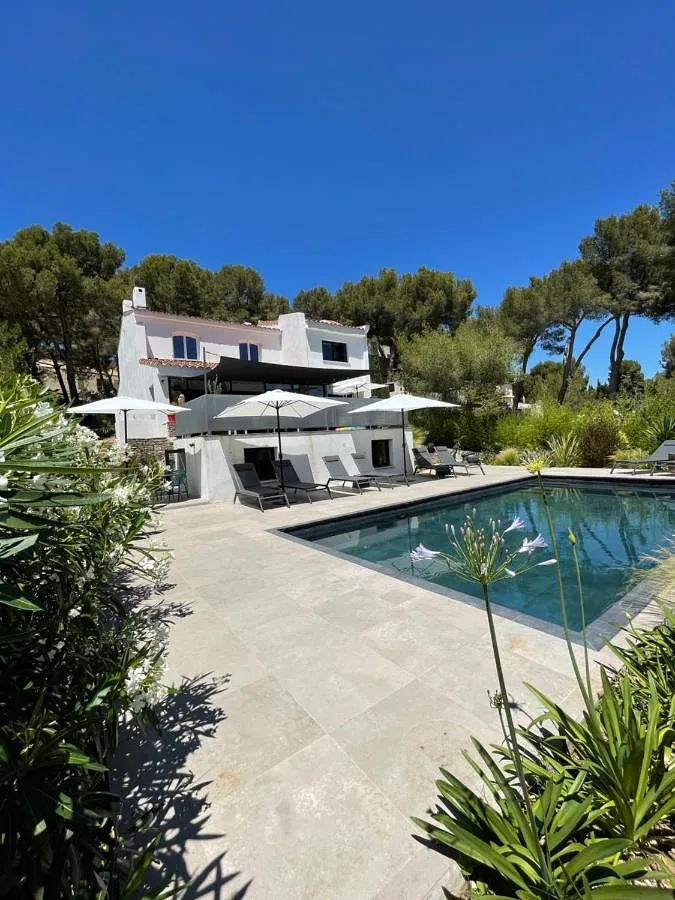 Appartement de vacances pour 2 personnes, avec vue ainsi que jardin et piscine - 1