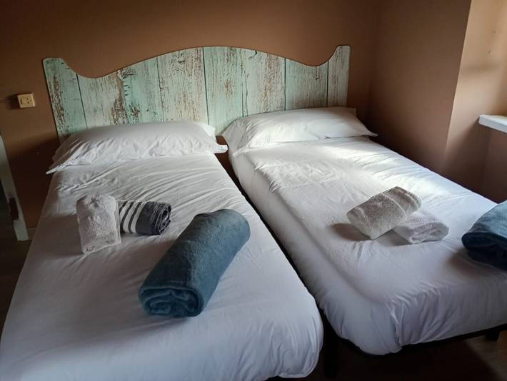 Holiday Home 'Adelina' with Mountain Views, Private Garden and Balcony in Vilaronte, Foz