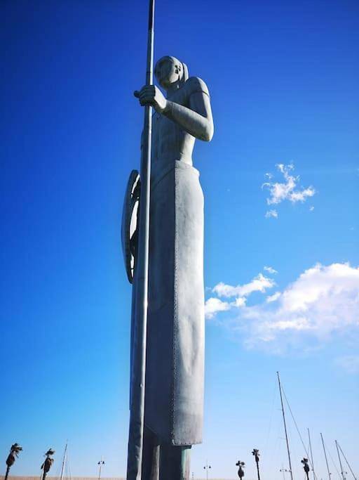 Gîte pour 5 personnes, avec terrasse et vue, animaux acceptés à Gorbio - 2