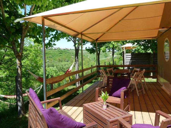 Location de vacances pour 6 personnes, avec piscine dans Éclassan