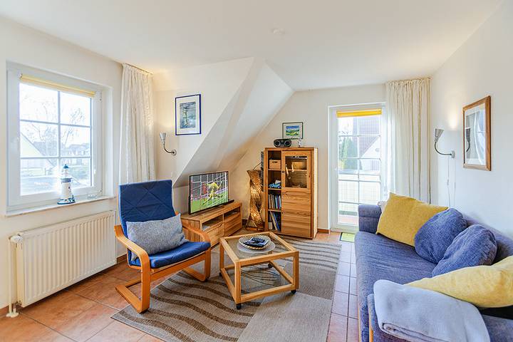 Ferienwohnung für 4 Personen, mit Balkon in Zingst - 2