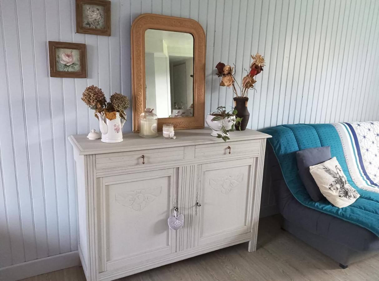 Appartement de vacances entier, Double Room in Varetz, Région de Brive-la-Gaillarde