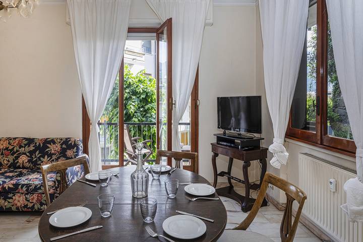 Appartamento intero, Relax in giardino a due passi dal porto by Wonderful Italy in Bagni Lido & Flora, Rapallo