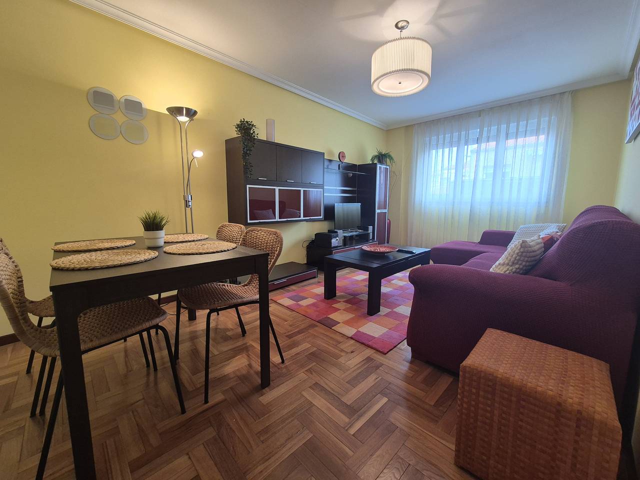 Appartement entier, Appartement de vacances pour 5 personnes in Distrito Centro (Gijón), Gijón