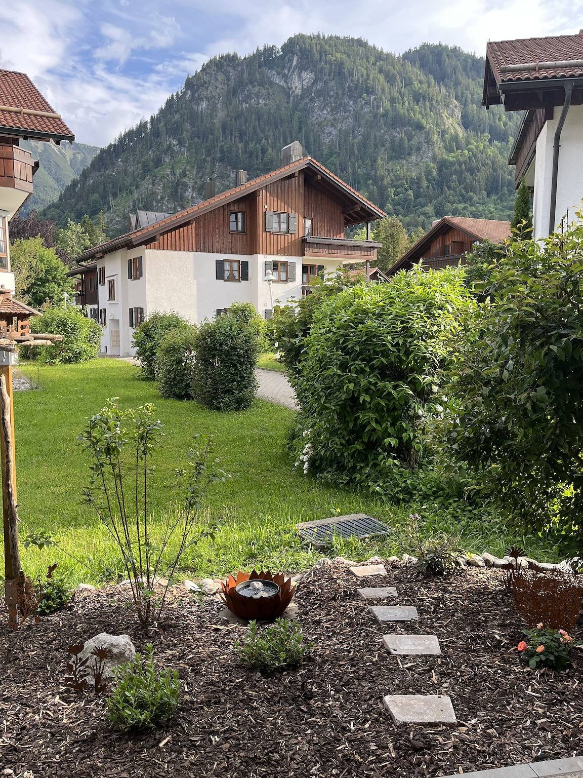 Ganze Wohnung, Ferienwohnung Vilstalstüble mit Bergblick, privater Terrasse und Wlan sowie Tiefgaragenstellplatz in Pfronten, Bayerisch Schwaben