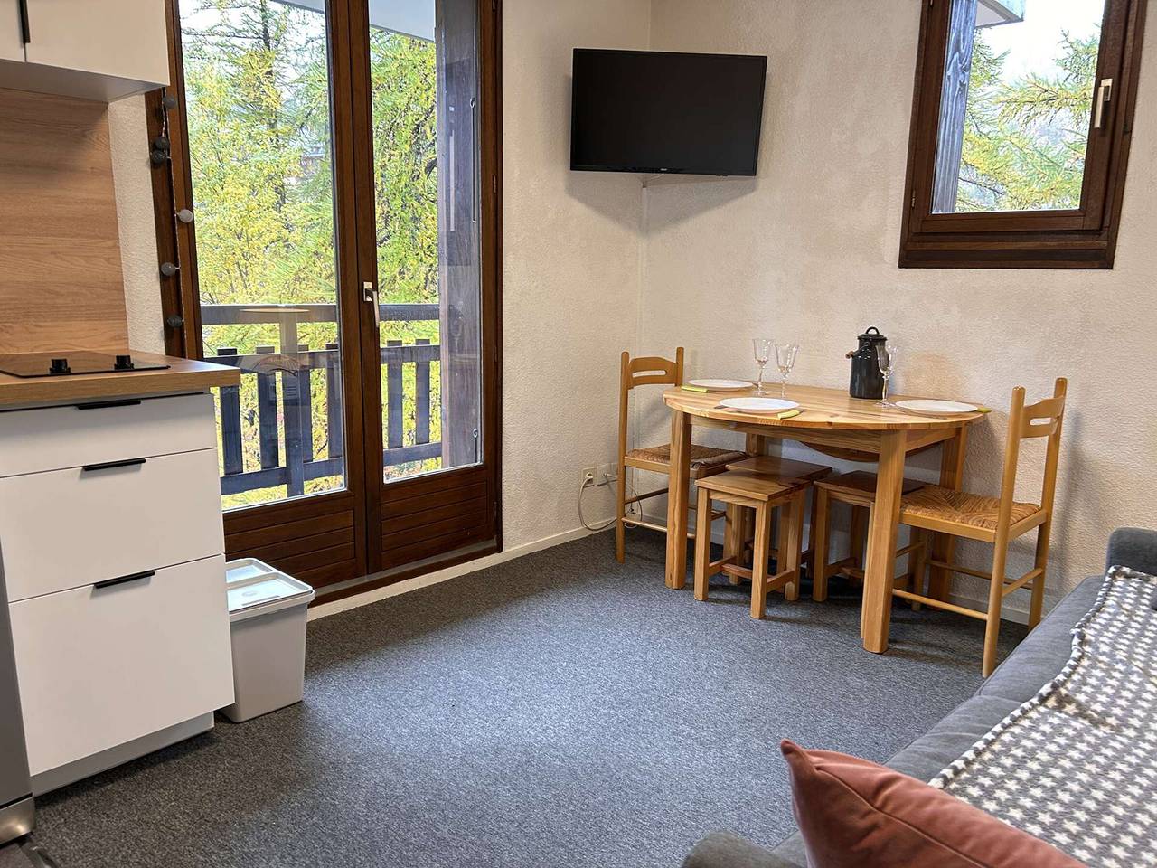 Appartement entier, Appartement cosy 2 pièces, animaux acceptés, 6 couchages à Risoul 1850 in Station de Risoul, Risoul