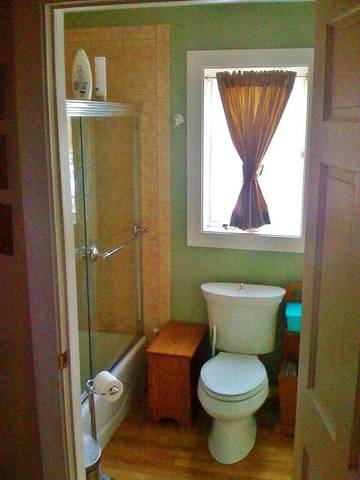 Cottage for 14 Guests in Edenville Township, Lake Huron, Picture 3