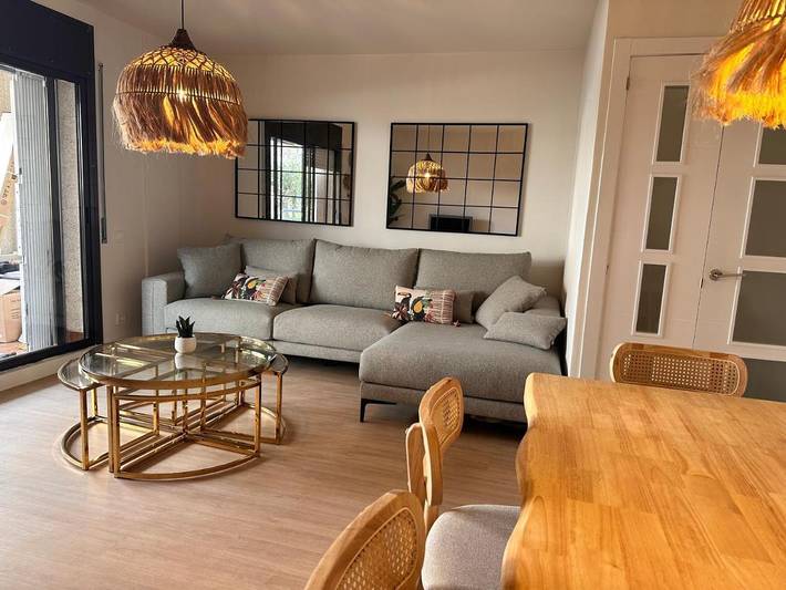 Apartamento de vacaciones para 6 personas, con jardín y vistas - 1