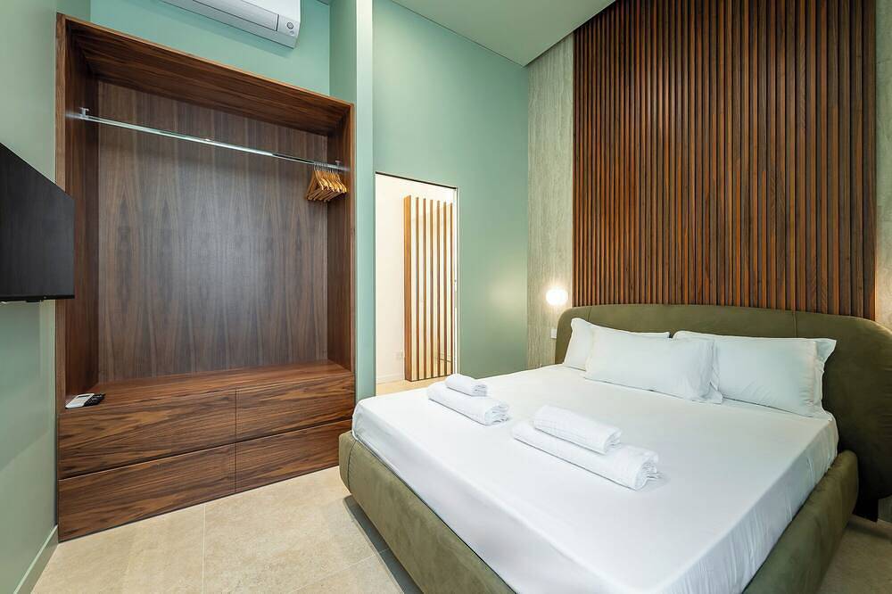 Apartamento entero, Skylife Minimalist Boutique Apartment in Roma, Provincia de Roma