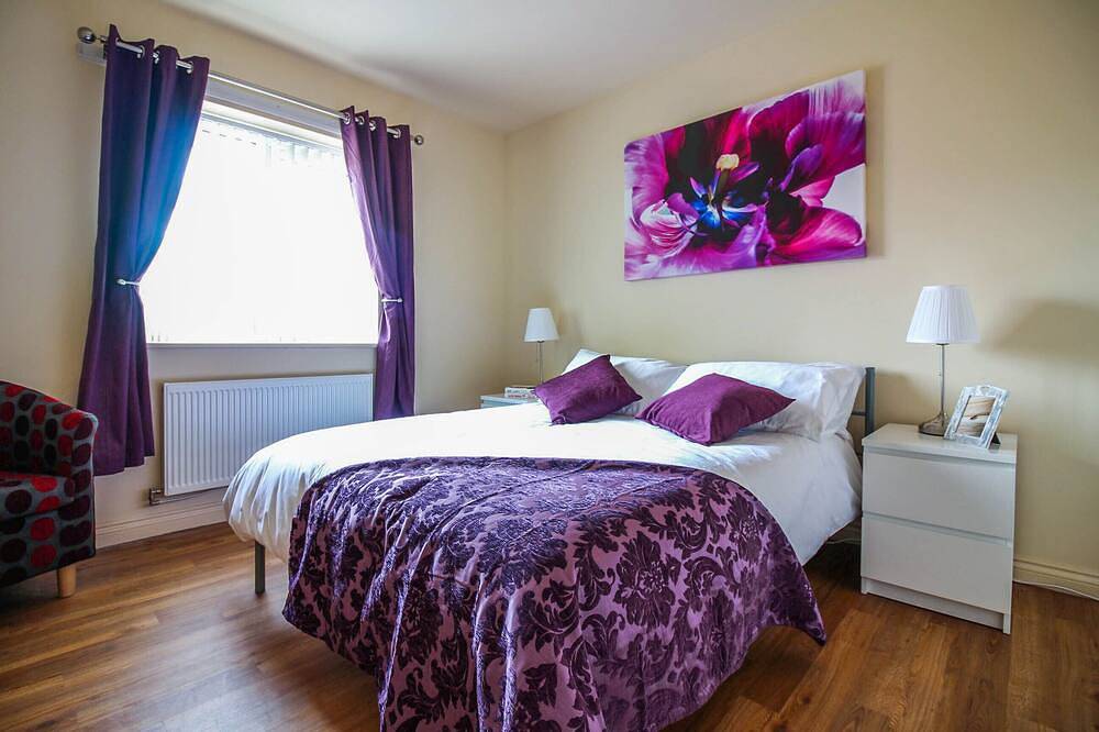 Entire apartment, The Windsor - Luxury Apartment Located In Central Location in Walsall, Birmingham Area