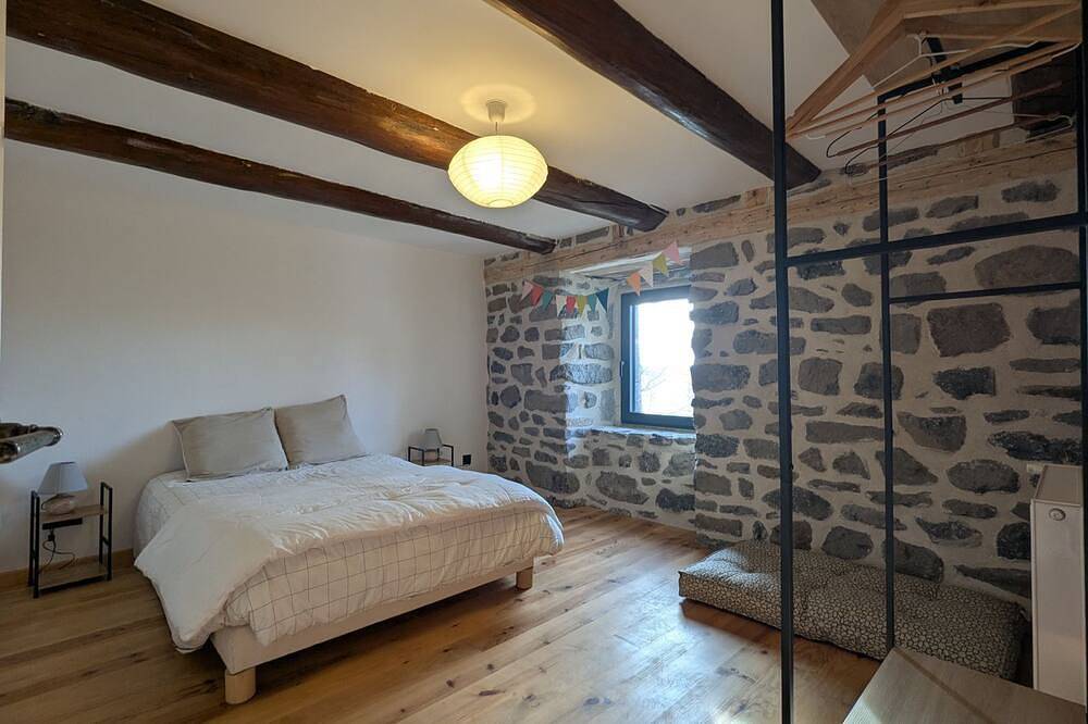 Ferme Typique entièrement rénovée - Idéal pour se ressourcer en famille in Champclause, Mézenc