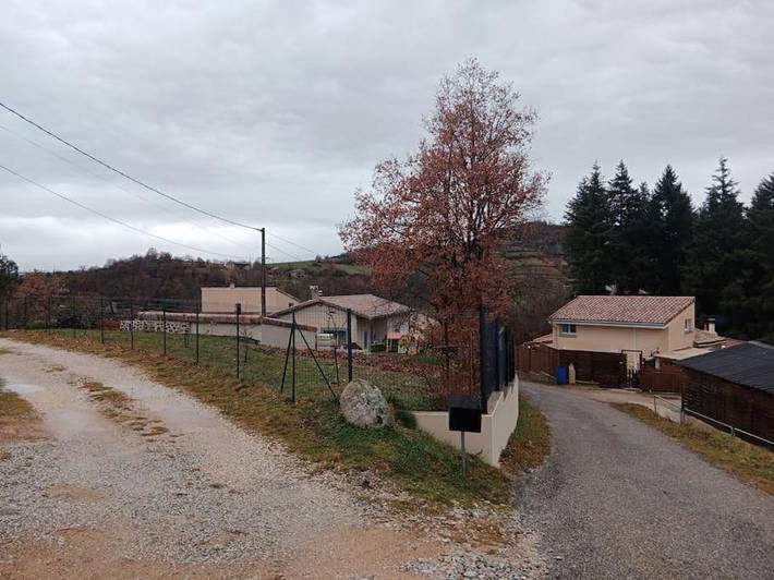 Gîte pour 2 personnes, avec terrasse à Champis - 3