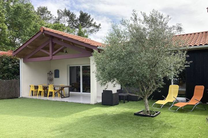 Casa de vacaciones para 7 personas, con terraza y jardín - 1