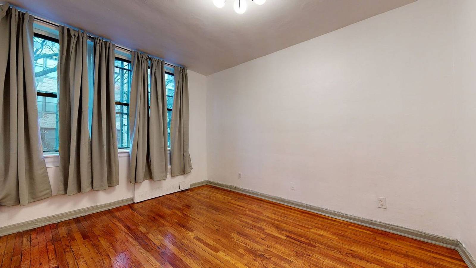 Entire apartment, Apartment #388: Upper East Side in Manhattan, New York City
