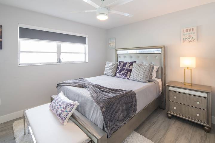 Holiday rental for 14 people, with balcony and garden in Florida