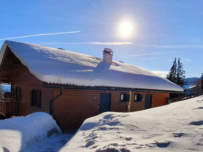 Ferienhaus für 5 Personen, mit Balkon und Terrasse sowie Garten und Sauna