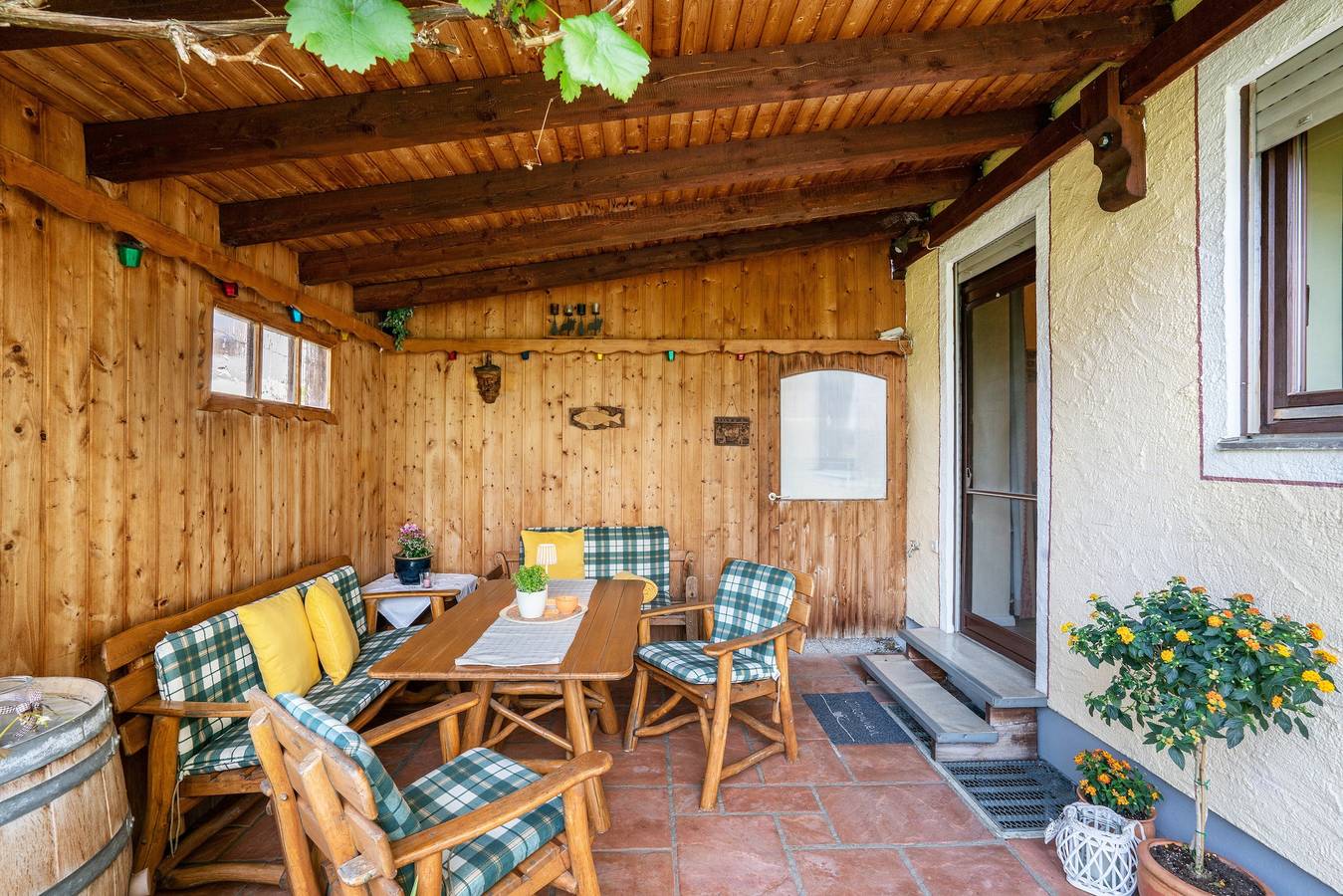 Appartement entier, Appartement de vacances 'Komfort Römersberger - 6' avec terrasse privée, jardin privé et Wi-Fi in Vogtareuth, Arrondissement de Rosenheim