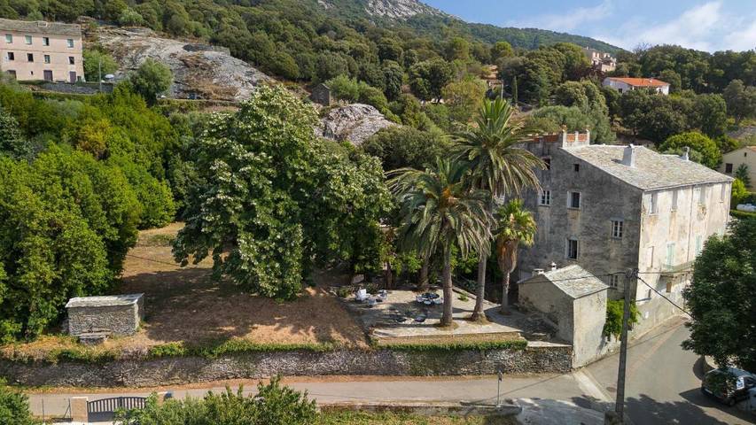 Gîte pour 7 personnes, avec vue ainsi que terrasse et jardin dans Plage de la Marine de Scala - 2