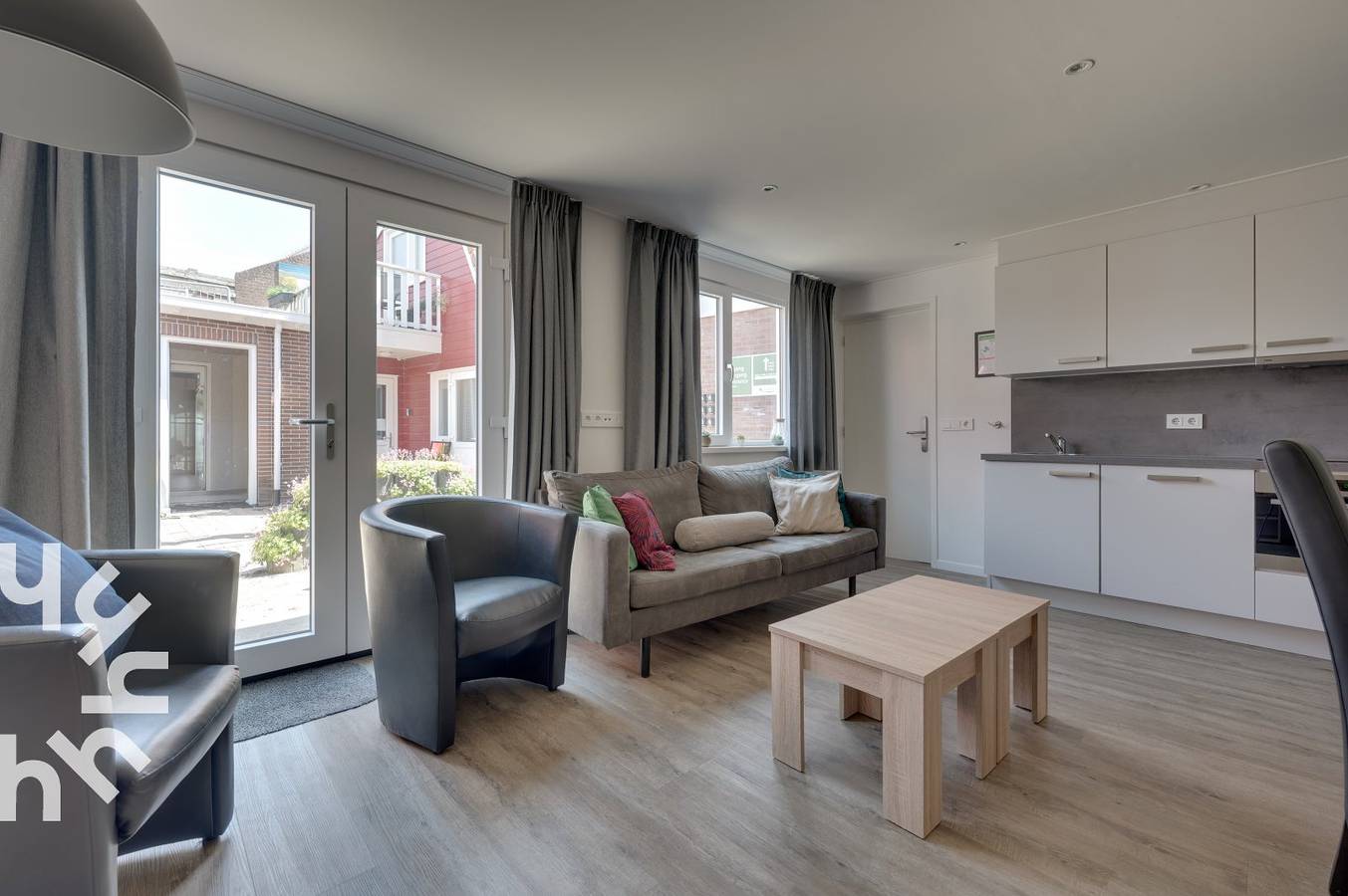 Geheel appartement, Sfeervolle 5-persoons vakantiewoning gelegen in het centrum van Westkapelle in Westkapelle, Walcheren