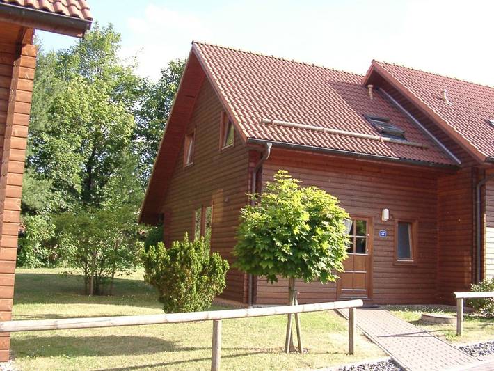 Ferienhaus für 5 Personen, mit Terrasse und Sauna sowie Garten, mit Haustier