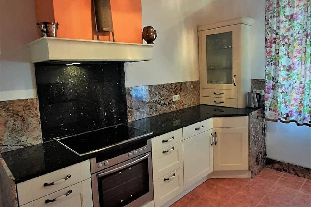 Ganze Wohnung, Ferienwohnung mit großer Küche und Garten - Kutscherhaus Werdau in Werdau, Chemnitz und Umgebung