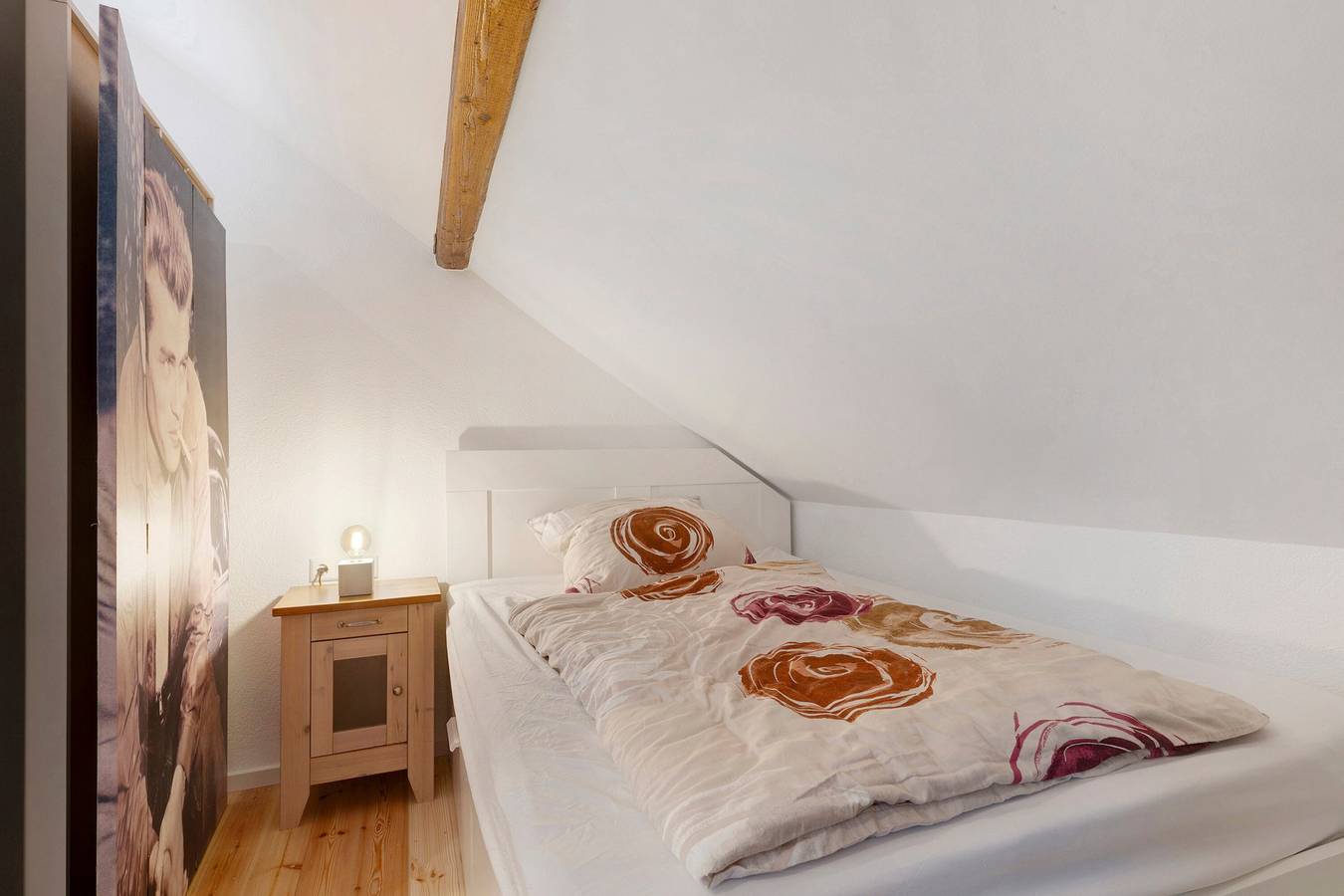 Ganze Wohnung, Ferienwohnung in ruhiger Lage mit Gemeinschaftsgarten und Wlan in Westheim (Hohenlohe), Rosengarten (Hohenlohe)