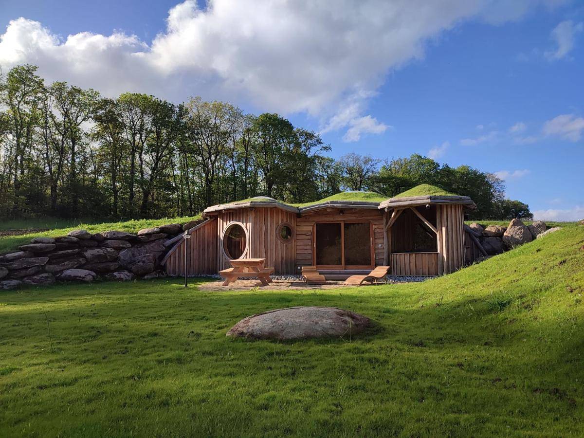 La Cabane Korrigans in Gomené, Région de Dinan