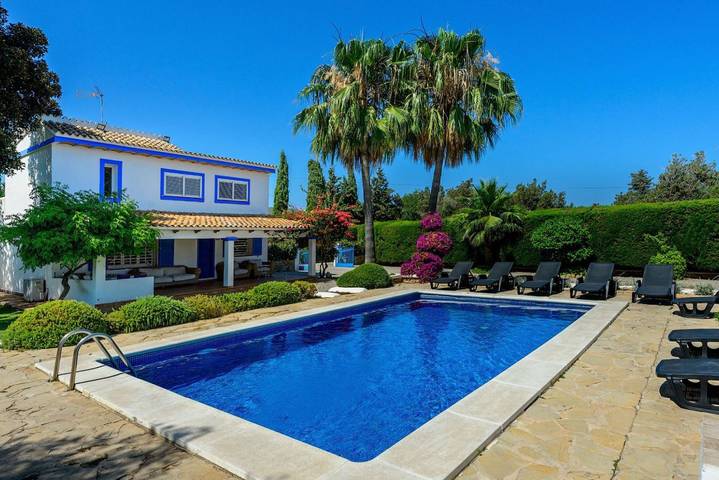Agriturismo voor 8 personen, met tuin op Ibiza