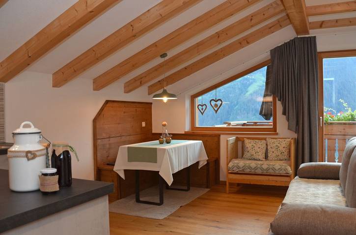 Apartament wakacyjny dla 4 osób, z Ogród i Widok na jezioro w Kronplatz