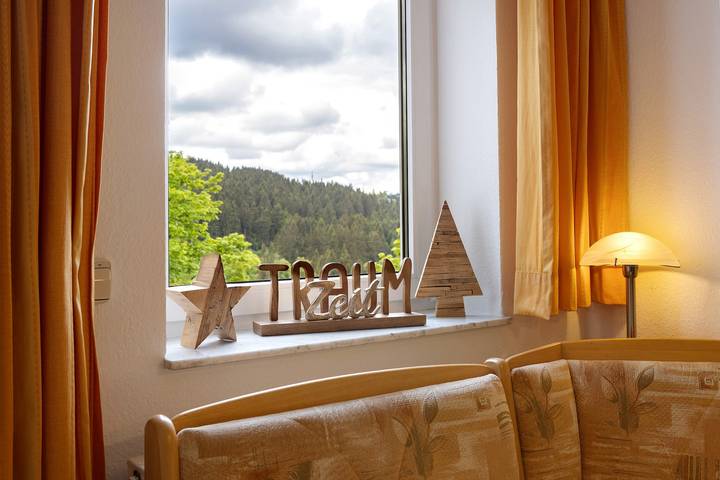 Ganze Wohnung, Ferienwohnung Tannenblick 7-1" mit Gemeinschaftsgarten, Balkon und Wi-Fi in Oberhof, Rennsteig
