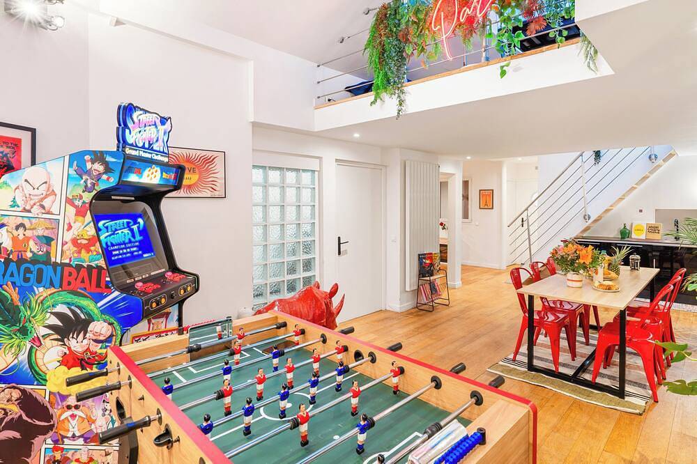 Ganze Wohnung, 120m² Loft in Central Paris – 3 Bedrooms, Sleeps 6, near République in 10e Arrondissement, Paris