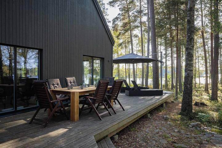 Ferienhaus für 12 Personen, mit Sauna und Whirlpool sowie Garten - 1
