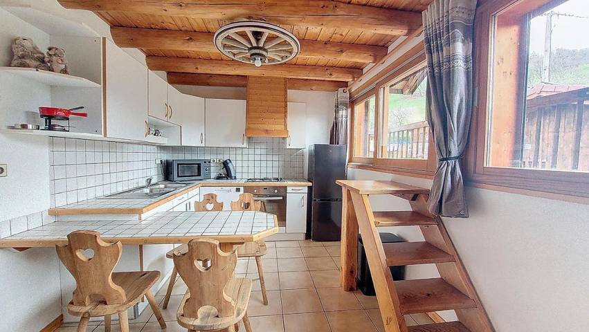 Gîte pour 2 personnes, avec vue et balcon à Domancy - 3